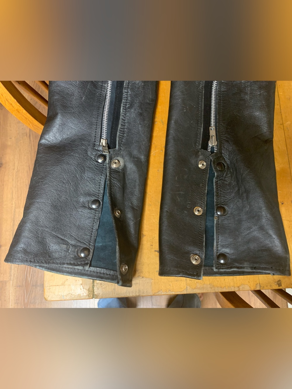 29L Black Leather Women's Chaps - XS/S - Picture 13 of 16
